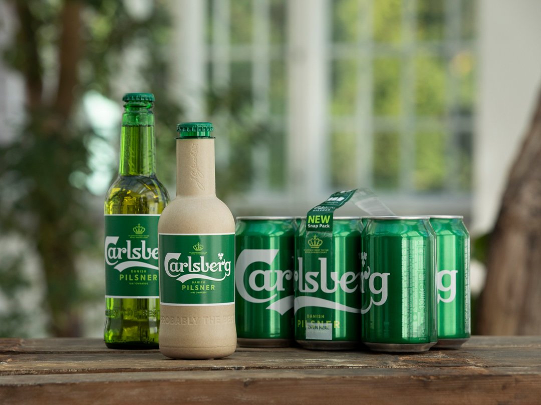 Carlsberg-green-beer-design-bottle.jpg