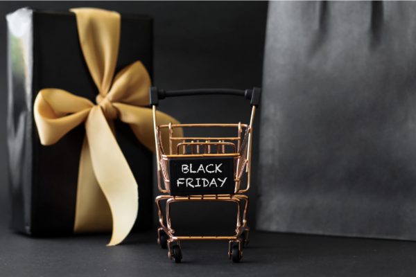 How to Optimize Your Black Friday Marketing Strategy in 2021 (+ Actionable Design Tips)__blog image